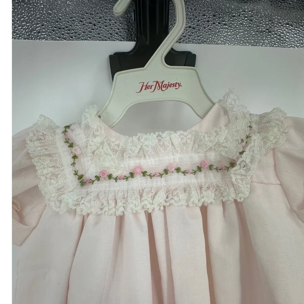 VTG Alexia Baby Girl Pink Lace Floral‎ Embroidered Dress and hanger 6-10 lbs USA